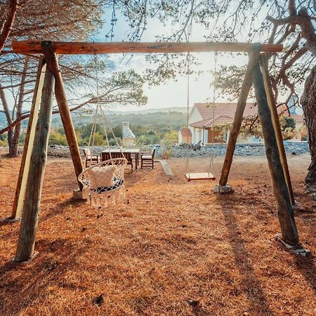 Guest House Sakarun Вели Рат Екстериор снимка
