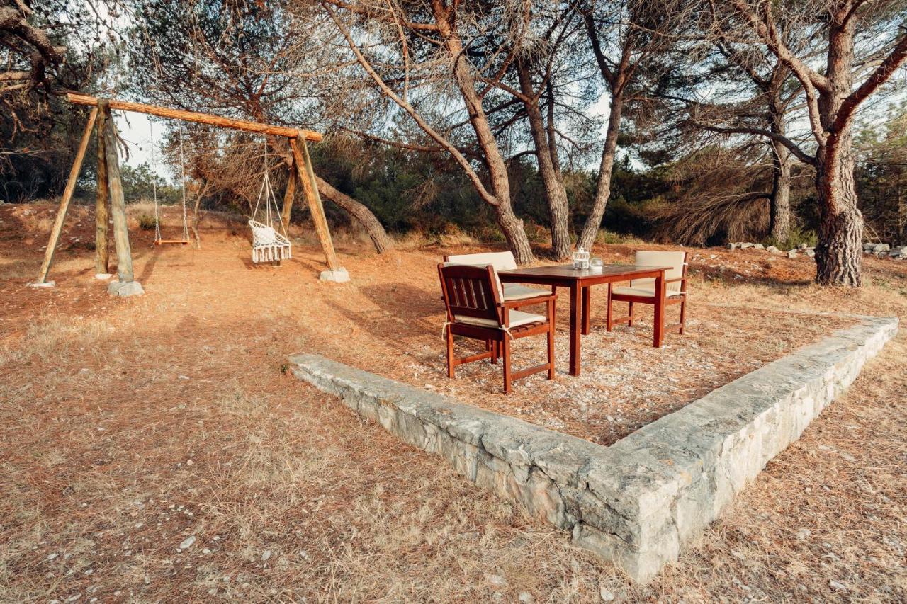 Guest House Sakarun Вели Рат Екстериор снимка