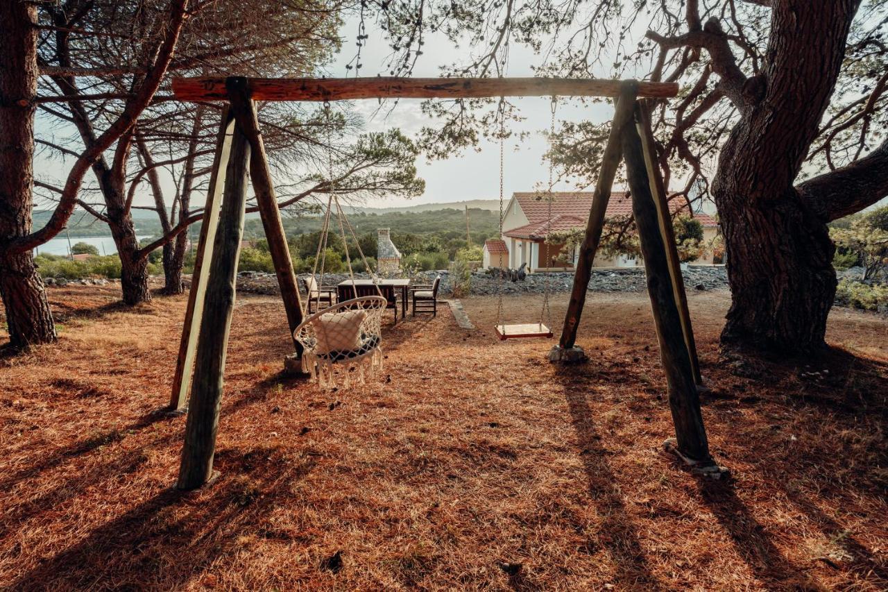 Guest House Sakarun Вели Рат Екстериор снимка